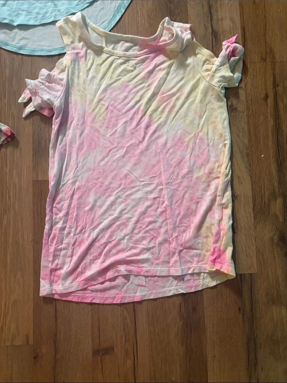 Justice Girls' Light Blue Cold-Shoulder Top with Pastel Tie-Dye & Floral Tees